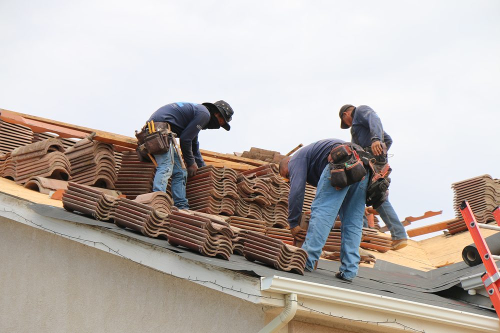 Slide of August Roofing & Solar