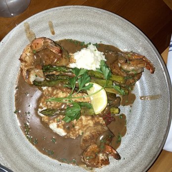 Station 6 - House special. Shrimp, scallops, and grits. - Seafood Near Me - Bucktown, Louisiana