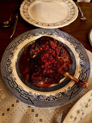 FET-FISK restaurant + bar by null