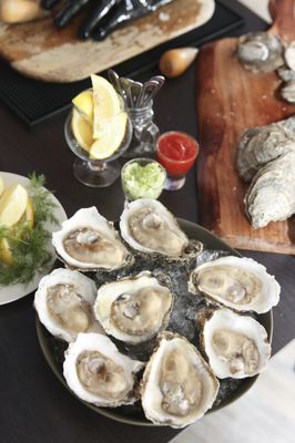 Relish Restaurant and Wine Bar by null