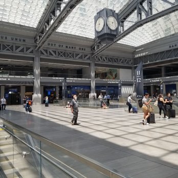 Moynihan Train Hall - Main Concourse - Train Stations Near Me - New York, New York Moynihan Train Hall - Main Concourse - Train Stations Near Me - New York, New York