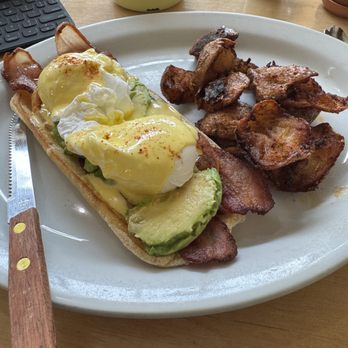Taffi’s Cafe - Breakfast & Brunch Near Me - San Francisco, California Taffi’s Cafe - Breakfast & Brunch Near Me - San Francisco, California