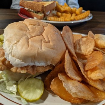 33 Brick Street - Tenderloin with chips - Burgers Near Me - French Lick, Indiana 33 Brick Street - Tenderloin with chips - Burgers Near Me - French Lick, Indiana