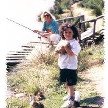 Warren Hill Farm Fishery - Photo from official website: http://www.warrenmillfarm.co.uk/ - Fishing Near Me - Wick, VGL Warren Hill Farm Fishery - Photo from official website: http://www.warrenmillfarm.co.uk/ - Fishing Near Me - Wick, VGL