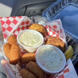 Phillips Seafood Express - Two crab cakes, two Cole slaws hush puppies.  Crab cake platter.  $27