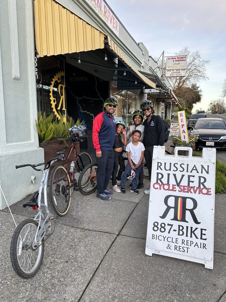 Russian River Cycle Service Logo