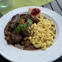 Berggasthaus Ziegenbuche - Wildgulasch vom Hirsch und Wildschwein aus dem Deister