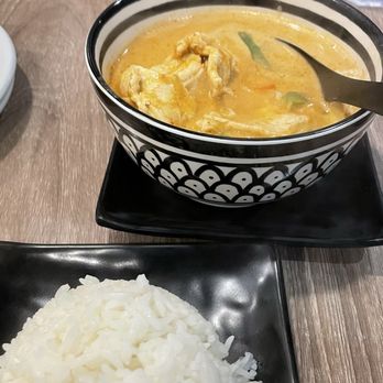 Siam Station - Panang Curry with Jasmine Rice - Thai Near Me - Irvine, California