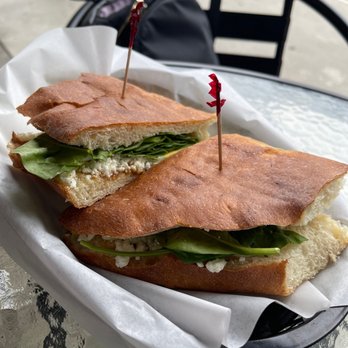 Toasted - Fig and goat cheese - Coffee & Tea Near Me - Montrose, California Toasted - Fig and goat cheese - Coffee & Tea Near Me - Montrose, California
