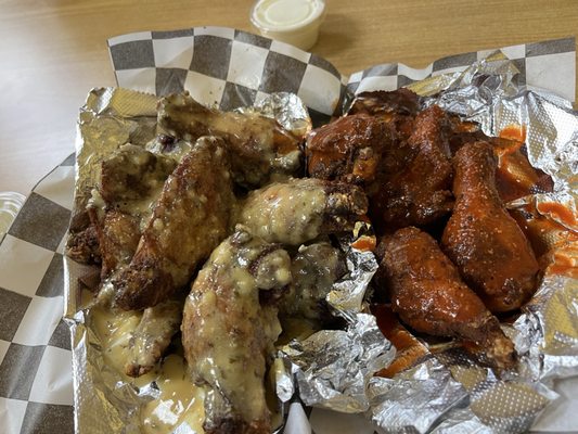 O'Town Burgers N Wings ( Halal) by null