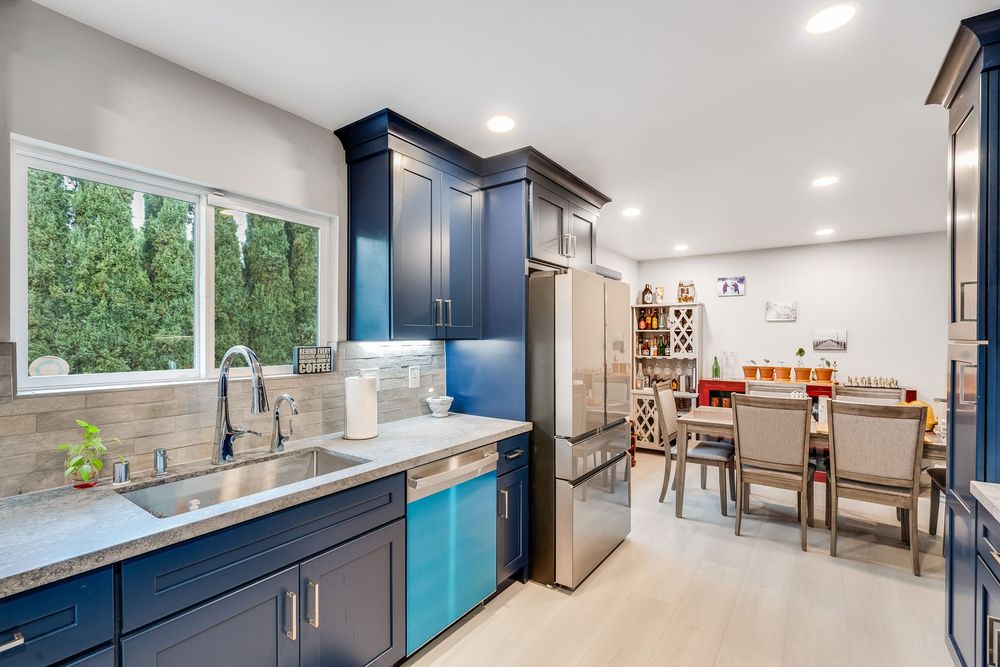 Slide of Green Bay Remodeling