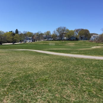 Robbins Farm Park - Field to play ball - Parks Near Me - Arlington, Massachusetts Robbins Farm Park - Field to play ball - Parks Near Me - Arlington, Massachusetts