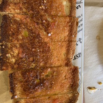 Vermuteria Lou - Pan con tomate - Coffee & Tea Near Me - Barcelona, B Vermuteria Lou - Pan con tomate - Coffee & Tea Near Me - Barcelona, B