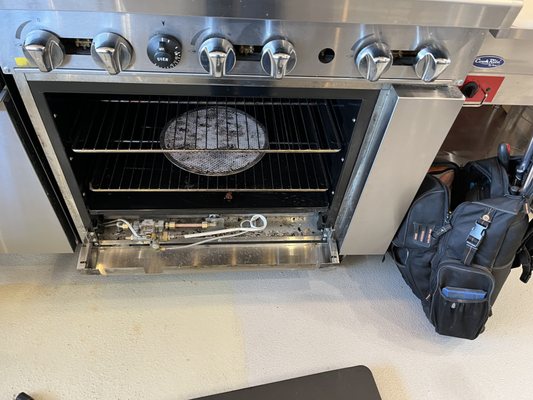 Commercial Kitchen Equipment Repair & Maintenance - Established in 2015, Arizona Commercial Kitchen Repair brings over 50 years of experience in servicing commercial kitchens with unmatched reliability and expertise. Our certified technicians use top-quality OEM parts to ensure your equipment runs at peak performance. Commercial Kitchen Equipment Repair & Maintenance - Established in 2015, Arizona Commercial Kitchen Repair brings over 50 years of experience in servicing commercial kitchens with unmatched reliability and expertise. Our certified technicians use top-quality OEM parts to ensure your equipment runs at peak performance.