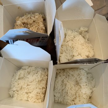 P.F. Chang's - Nearly empty rice boxes....?? - Chinese Near Me - Sunnyvale, California P.F. Chang's - Nearly empty rice boxes....?? - Chinese Near Me - Sunnyvale, California