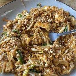 Pad Thai with Chickenthai