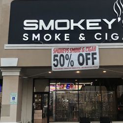 Smokey's Smoke & Cigar