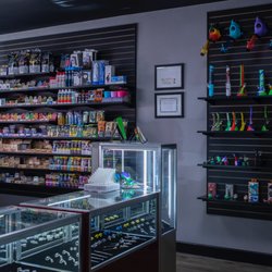 Smokey's Smoke Shop