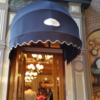 Disneyana - Additional entrance on the side side, approaching from the main entrance of Disneyland. - Gift Shops Near Me - Anaheim, California Disneyana - Additional entrance on the side side, approaching from the main entrance of Disneyland. - Gift Shops Near Me - Anaheim, California