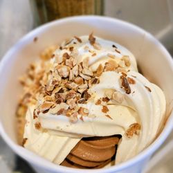 Yoville Yogurt