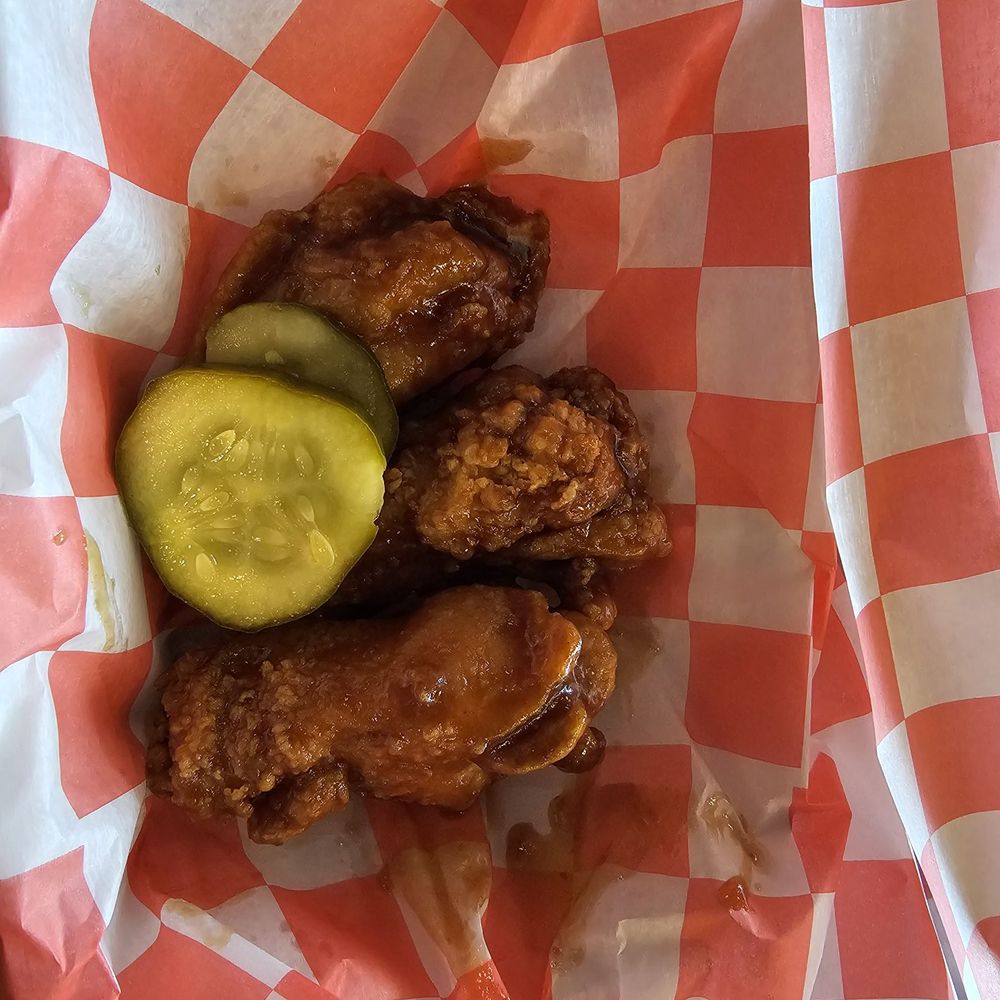 Hangry Joe’s Hot Chicken - Soy garlic - Chicken Shop Near Me - Harrisonburg, Virginia