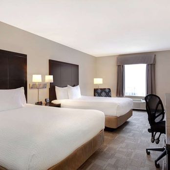 Days Inn - Guest room - Hotels Near Me - Medicine Hat, Alberta Days Inn - Guest room - Hotels Near Me - Medicine Hat, Alberta