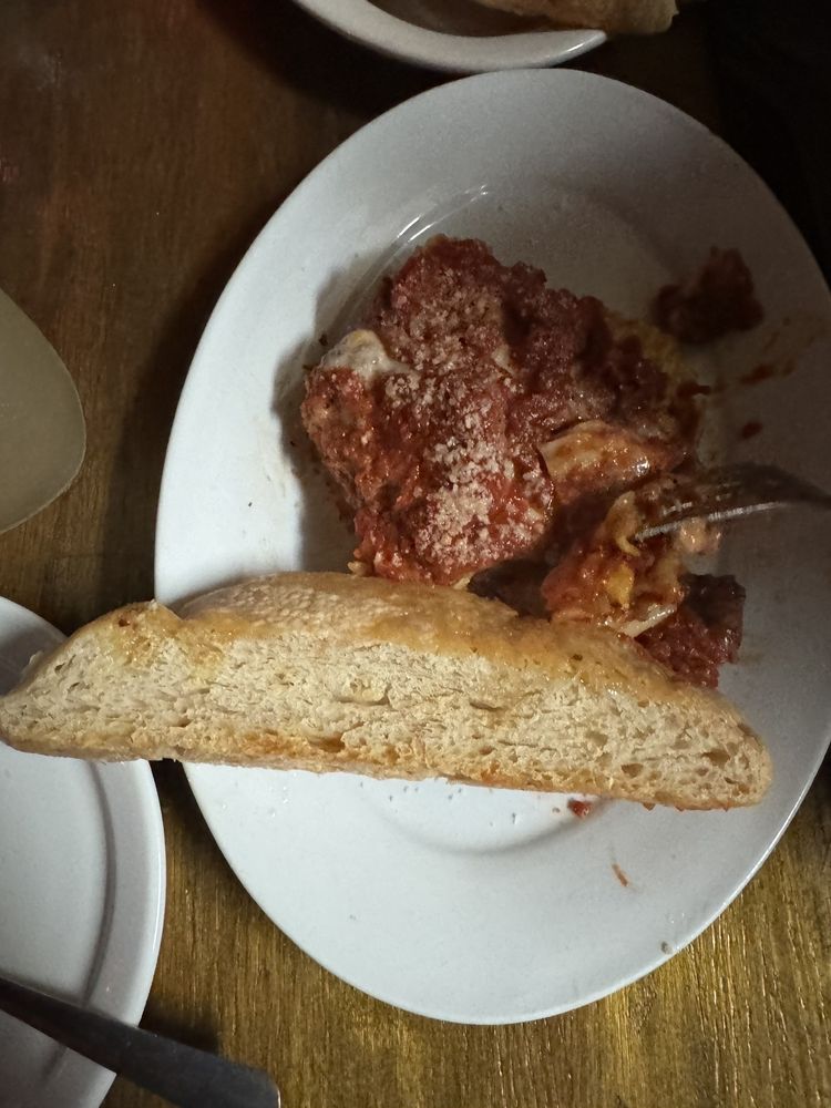 Alfio’s Pizza Logo