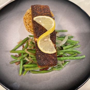 Hearsay Arlington - Blackened Salmon with dirty rice and green beans - Lounges Near Me - Arlington, Texas