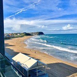 Merewether Surfhouse Bar & Grill