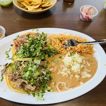 Tacos El Compa - 2 taco small plate. Carne asada and Carnitas. - Mexican Near Me - Castro Valley, California