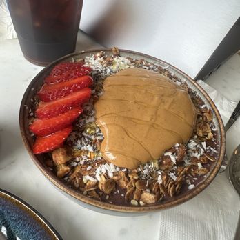 Fora Cafe - Organic Açaí Bowl - Mediterranean Near Me - Port Washington, New York Fora Cafe - Organic Açaí Bowl - Mediterranean Near Me - Port Washington, New York