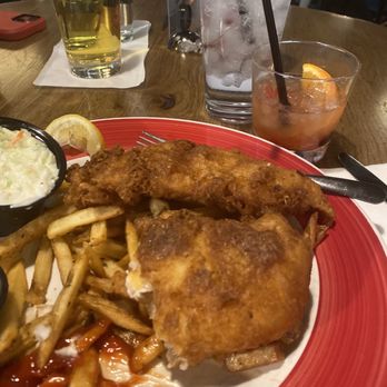 Rusty Bucket Restaurant and Tavern - Always the best fish and chips in town. Love their very welcoming staff.  Manager is awesome and always appreciates your business - American Near Me - Dublin, Ohio