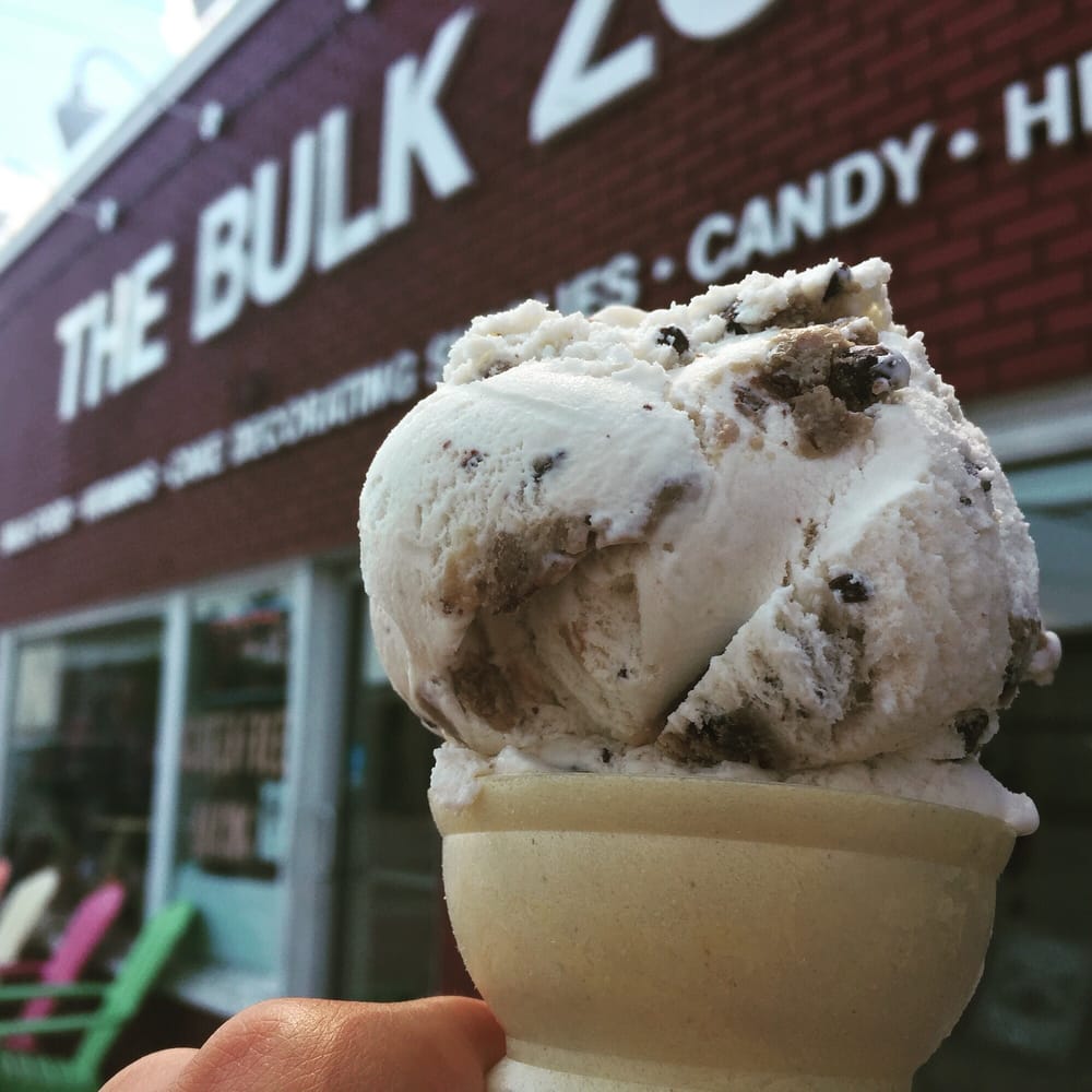 THE BULK ZONE Updated September 2024 12 Earl Avenue, Dryden