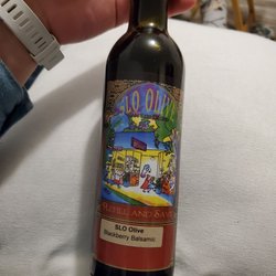 SLO Olive - Blackberry Balsamic Vinegar is SOOOOO AMAZINGLY TASTY!