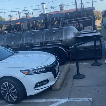 Hutchins BBQ - Barbeque Near Me - Frisco, Texas
