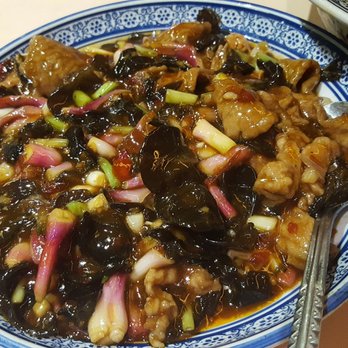 四姐川菜 - Beef in chilly garlic sauce. This was sour with vinegar - Szechuan Near Me - Hong Kong, HK