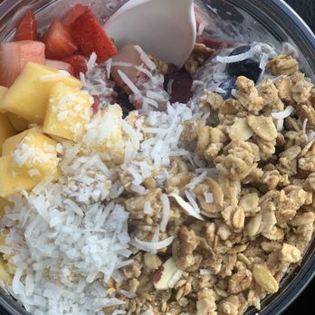 Health Street Cafe - Açaí bowl - Juice Bars & Smoothies Near Me - Seaside, California Health Street Cafe - Açaí bowl - Juice Bars & Smoothies Near Me - Seaside, California