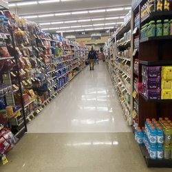 Safeway - Lovely and clear aisle