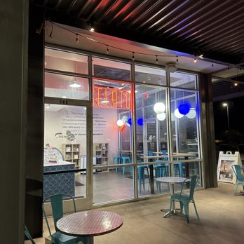 Pazzo Gelato - Gelato Near Me - Gilbert, Arizona