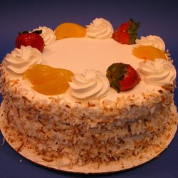 Peach's & Cream - Our traditional Peach's & Cream cake