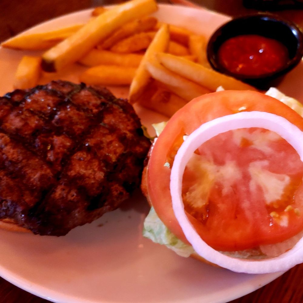The Pub - Hamburger and chips - British Near Me - Crestview Hills, Kentucky The Pub - Hamburger and chips - British Near Me - Crestview Hills, Kentucky