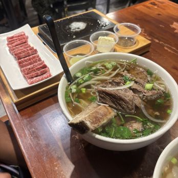 Pho King Vietnamese Kitchen - Hot stone steak, short rib pho, shrimp Spring Rolls - Vietnamese Near Me - Las Vegas, Nevada Pho King Vietnamese Kitchen - Hot stone steak, short rib pho, shrimp Spring Rolls - Vietnamese Near Me - Las Vegas, Nevada