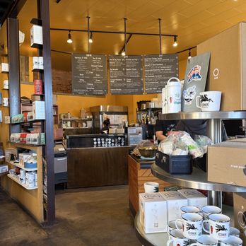 Iconik Coffee Roasters, Lupe - Coffee Roasteries Near Me - Santa Fe, New Mexico
