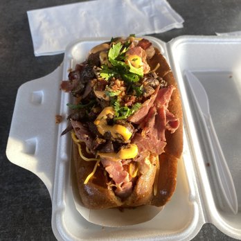 Dirt Dog Downey - The "DUI Dog" that has pastrami and carne asada! - Hot Dogs Near Me - Downey, California