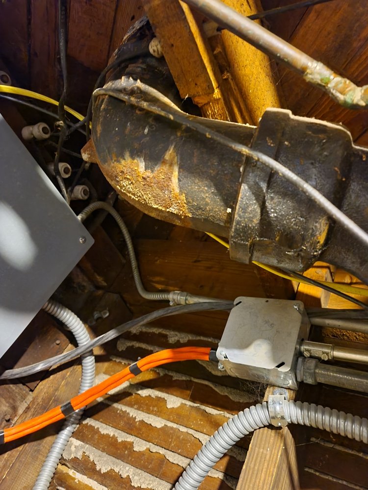 Slide of 5 Star Mechanical