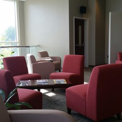 Grotting & Cohn Plastic Surgery - Waiting area