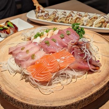 Sushi Forest - Sashimi Bravo - Sushi Bars Near Me - Hawaiian Gardens, California Sushi Forest - Sashimi Bravo - Sushi Bars Near Me - Hawaiian Gardens, California