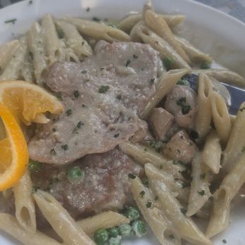 Mama Carolla's - Italian Near Me - Indianapolis, Indiana Mama Carolla's - Italian Near Me - Indianapolis, Indiana