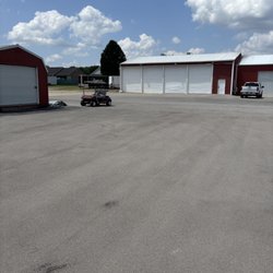 Monte's Downtown Autobody of Seymour