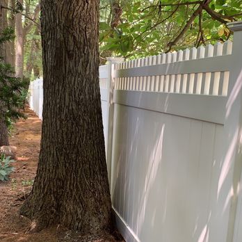 Colony Fence - Privacy fence with open picket and New England caps - Fences & Gates Near Me - White Plains, New York Colony Fence - Privacy fence with open picket and New England caps - Fences & Gates Near Me - White Plains, New York